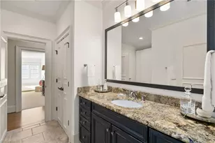 4 Deerwood Ct, Greensboro, NC 27410 - Photo 37