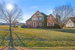 8082 Chilcutt Dr, Browns Summit, NC 27214 - Photo 9