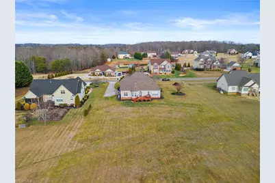 8082 Chilcutt Drive, Browns Summit, NC 27214 - Photo 7