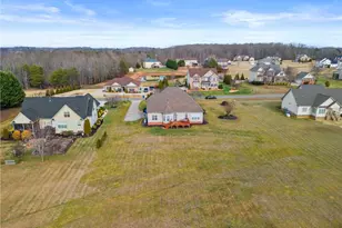 8082 Chilcutt Dr, Browns Summit, NC 27214 - Photo 7