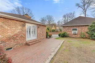 471 W Hunting Ridge Dr, Thomasville, NC 27360 - Photo 11