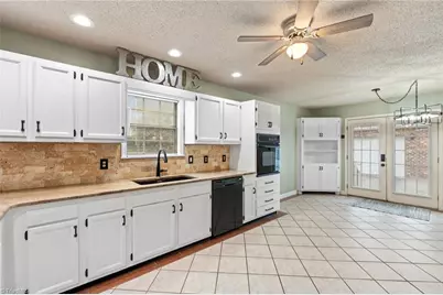 471 W Hunting Ridge Drive, Thomasville, NC 27360 - Photo 21