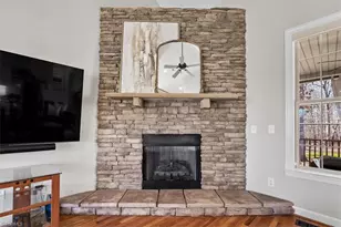 6097 Brixham Dr, Greensboro, NC 27455 - Photo 9