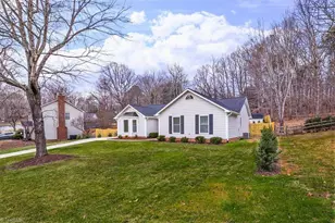 6320 Cardinal Wood Dr, Greensboro, NC 27410 - Photo 3