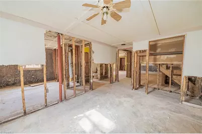 3089 Pipers Gap Road, Mount Airy, NC 27030 - Photo 15