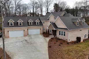 128 Provence Ct, King, NC 27021 - Photo 3