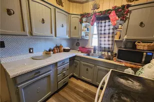 916 Liberty Dr, Thomasville, NC 27360 - Photo 7