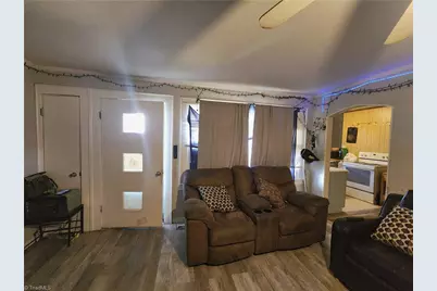 916 Liberty Drive, Thomasville, NC 27360 - Photo 5