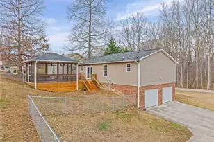 193 Laura St, Winston-Salem, NC 27107 - Photo 5