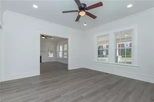 6 Forsyth St, Thomasville, NC 27360 - Photo 25