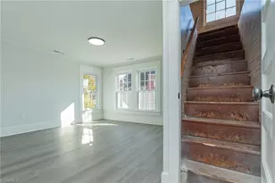 6 Forsyth St, Thomasville, NC 27360 - Photo 37