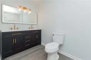 6 Forsyth St, Thomasville, NC 27360 - Photo 29