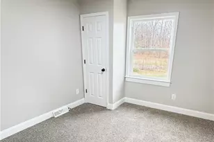 2642 Alamance Church Rd, Greensboro, NC 27406 - Photo 9