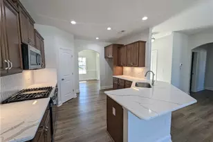 690 Palomino Mustang Dr, Whitsett, NC 27377 - Photo 7