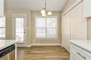 1107 Foxhaven Dr, Greensboro, NC 27455 - Photo 7