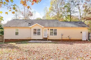 1107 Foxhaven Dr, Greensboro, NC 27455 - Photo 15