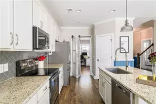 1727 Eastover Dr, Kernersville, NC 27284 - Photo 9