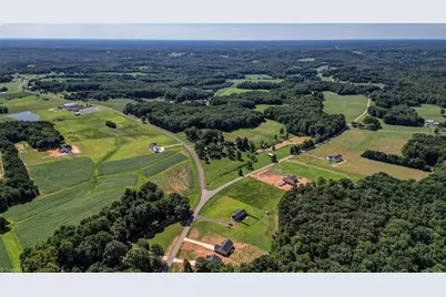 1816 Crutchfield Road, Reidsville, NC 27320 - Photo 5