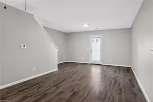 123 Silhouette Dr, Greensboro, NC 27405 - Photo 7