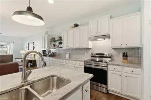 1617 Coopers Hawk Dr, Kernersville, NC 27284 - Photo 9