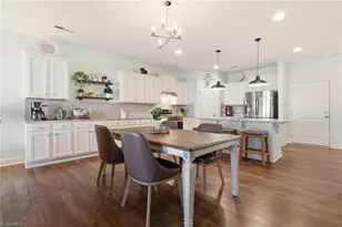 1617 Coopers Hawk Dr, Kernersville, NC 27284 - Photo 11