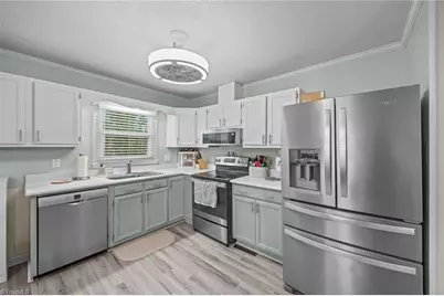 1333 Greenwood Drive, Burlington, NC 27217 - Photo 5