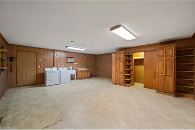 813 Country Lane, Winston-Salem, NC 27107 - Photo 19