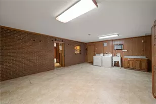 813 Country Ln, Winston-Salem, NC 27107 - Photo 21