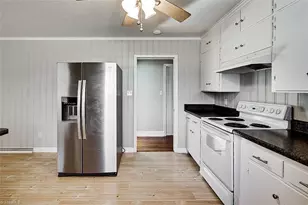 738 Britt Ave, Asheboro, NC 27203 - Photo 11