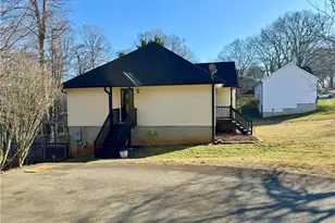 7243 Wanda Vis Ln, Pfafftown, NC 27040 - Photo 29