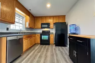 7243 Wanda Vis Ln, Pfafftown, NC 27040 - Photo 9