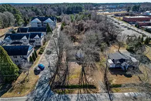 805 Haggard Ave, Elon, NC 27244 - Photo 21