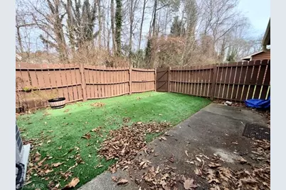 626 Rock Garden Circle, Winston-Salem, NC 27104 - Photo 19