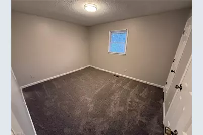 1018 Cedar Place Court, Winston-Salem, NC 27107 - Photo 11