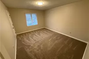 1018 Cedar Pl Ct, Winston-Salem, NC 27107 - Photo 13