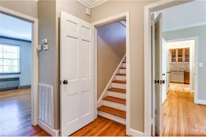 203 Elmwood Drive, Greensboro, NC 27408 - Photo 15