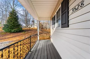 3528 Lamplight Dr, Randleman, NC 27317 - Photo 5