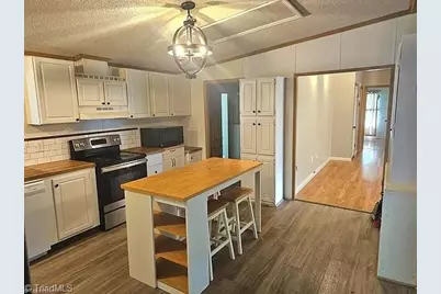 538 Pilgrim Baptist Church Road, Wilkesboro, NC 28697 - Photo 7