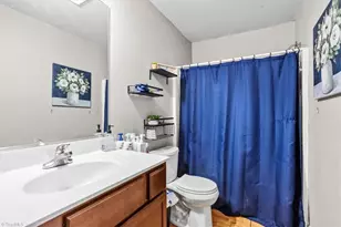 305 Carter Ridge Dr, Reidsville, NC 27320 - Photo 15