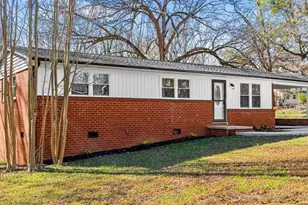 2050 Welborn Cir, Ramseur, NC 27316 - Photo 3