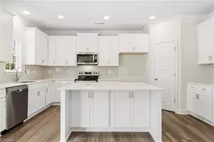 5346 Belmont Gdn Dr, Walkertown, NC 27051 - Photo 23