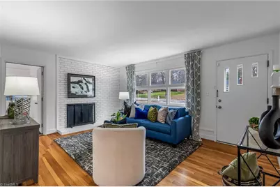 3015 Dellwood Drive, Greensboro, NC 27408 - Photo 5