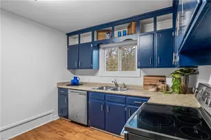 3015 Dellwood Dr, Greensboro, NC 27408 - Photo 15