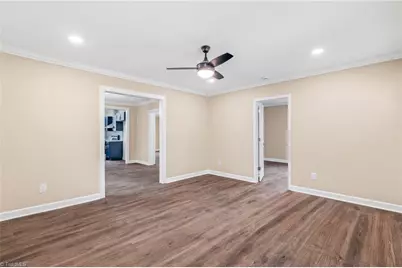 208 Warner Street, Thomasville, NC 27360 - Photo 5