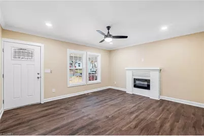 208 Warner Street, Thomasville, NC 27360 - Photo 3