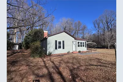 4586 Starmount Road, Liberty, NC 27298 - Photo 5