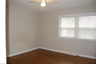 807 Plummer Dr, Greensboro, NC 27410 - Photo 15