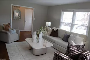 807 Plummer Dr, Greensboro, NC 27410 - Photo 5