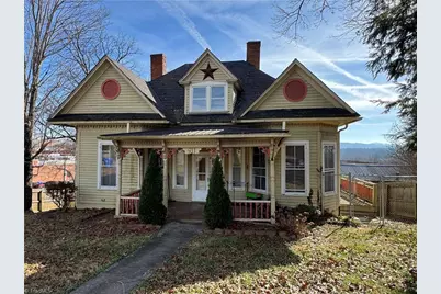 911 E Street, North Wilkesboro, NC 28659 - Photo 1