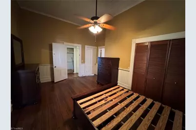 911 E Street, North Wilkesboro, NC 28659 - Photo 5